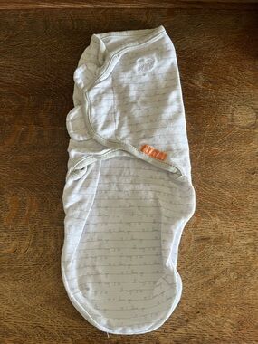 SwaddleMe Velcro Swaddle